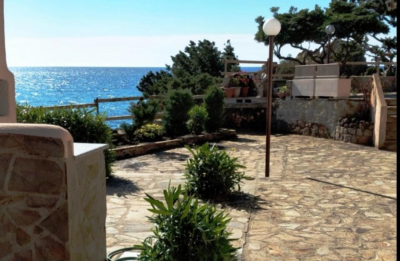 Villa Vera Trifamigliare Con Ingresso Diretto 20 Mt Al Mare Clima Wi-Fi Bbq Кала Либерото Екстериор снимка
