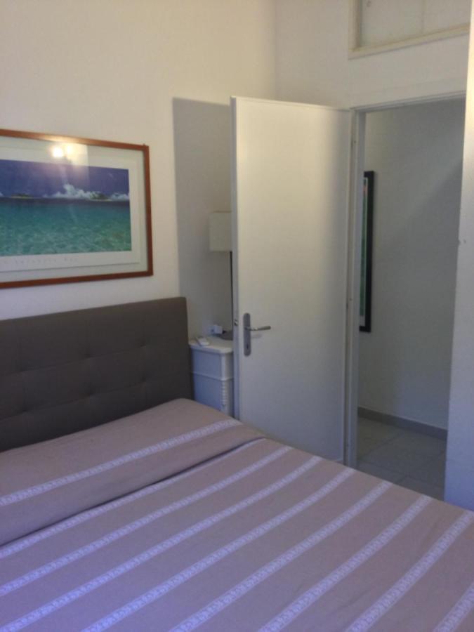 Villa Vera Trifamigliare Con Ingresso Diretto 20 Mt Al Mare Clima Wi-Fi Bbq Кала Либерото Екстериор снимка