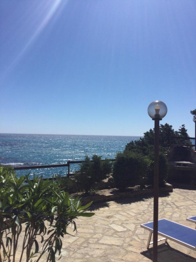 Villa Vera Trifamigliare Con Ingresso Diretto 20 Mt Al Mare Clima Wi-Fi Bbq Кала Либерото Екстериор снимка